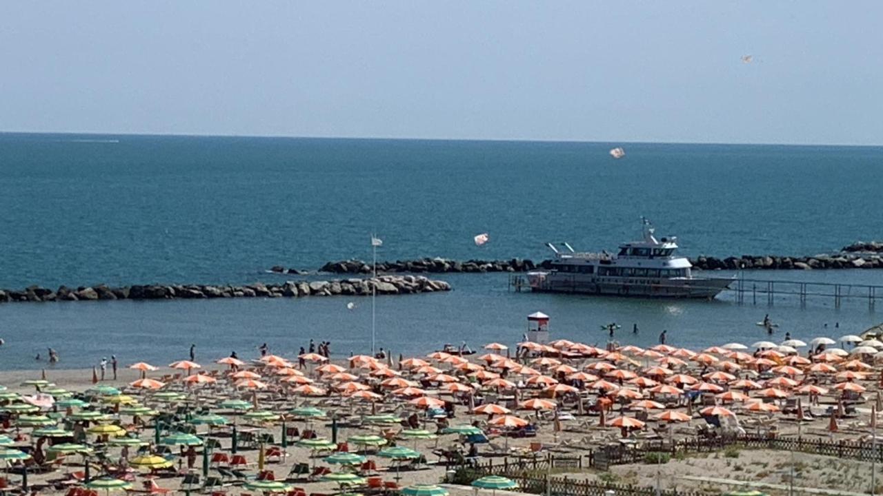 Hotel Rosati Rimini Ngoại thất bức ảnh